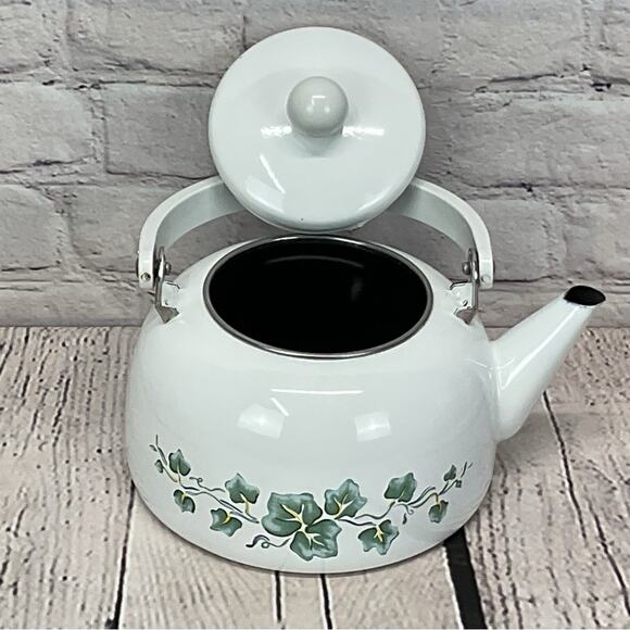 Corelle Callaway Ivy Tea Kettle Enamelware Vintage Kitchen Decor White Handle - Picture 5 of 6